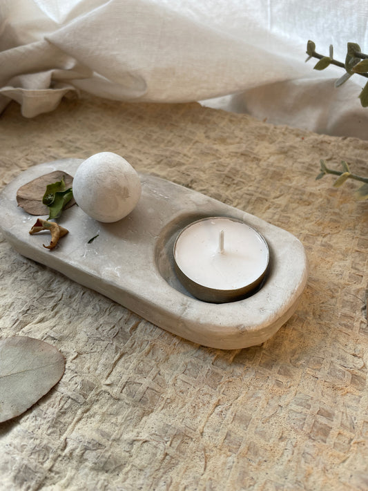 Dahlia ~ Candle Holder Tray